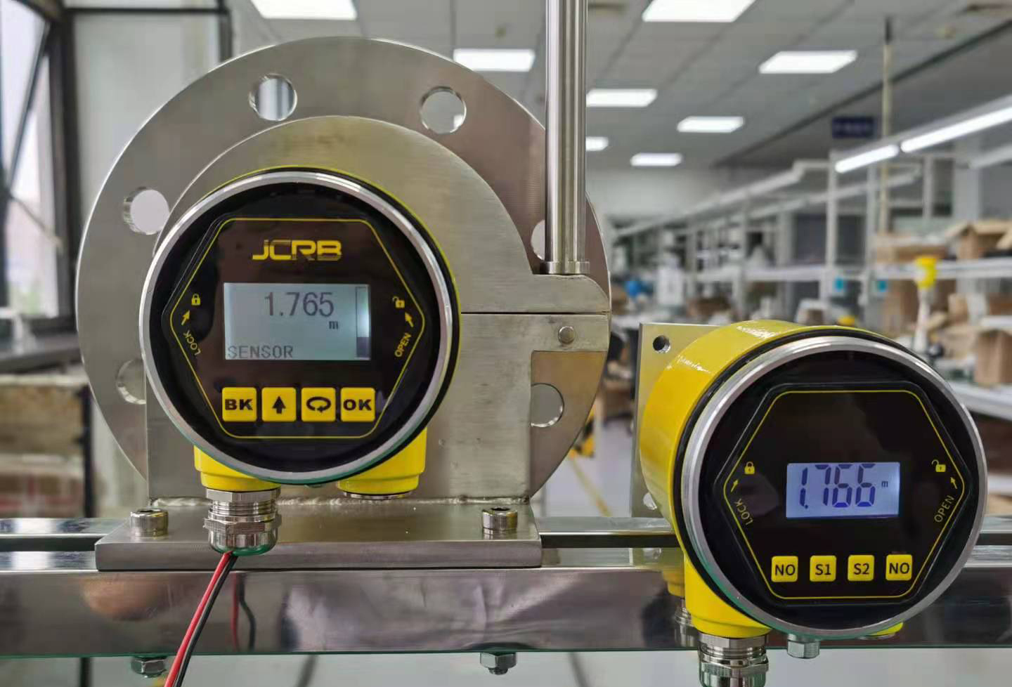 產(chǎn)品升級 | 雷達(dá)液位計分體表頭，罐旁顯示儀表 