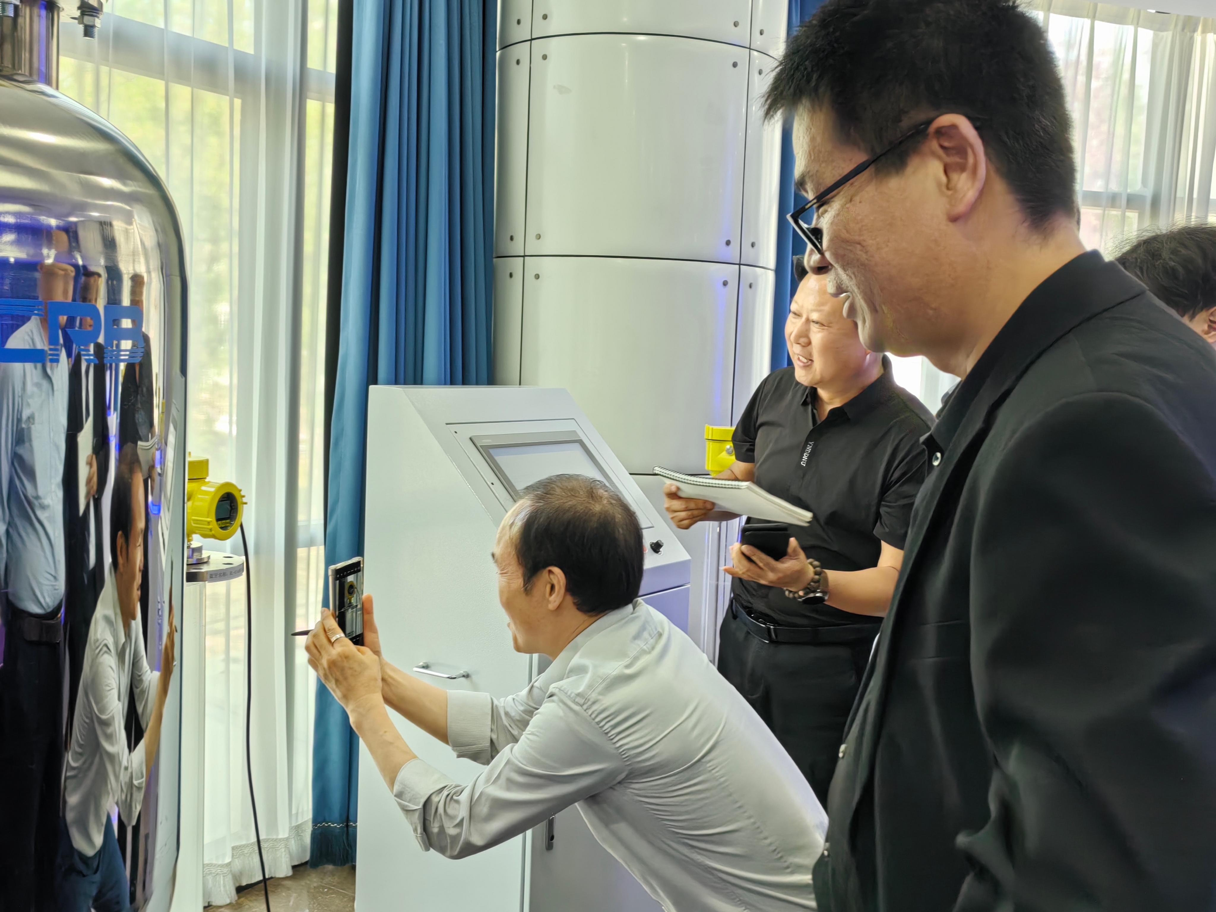 韓國客戶到訪北京精誠瑞博 開展技術(shù)交流與車間考察