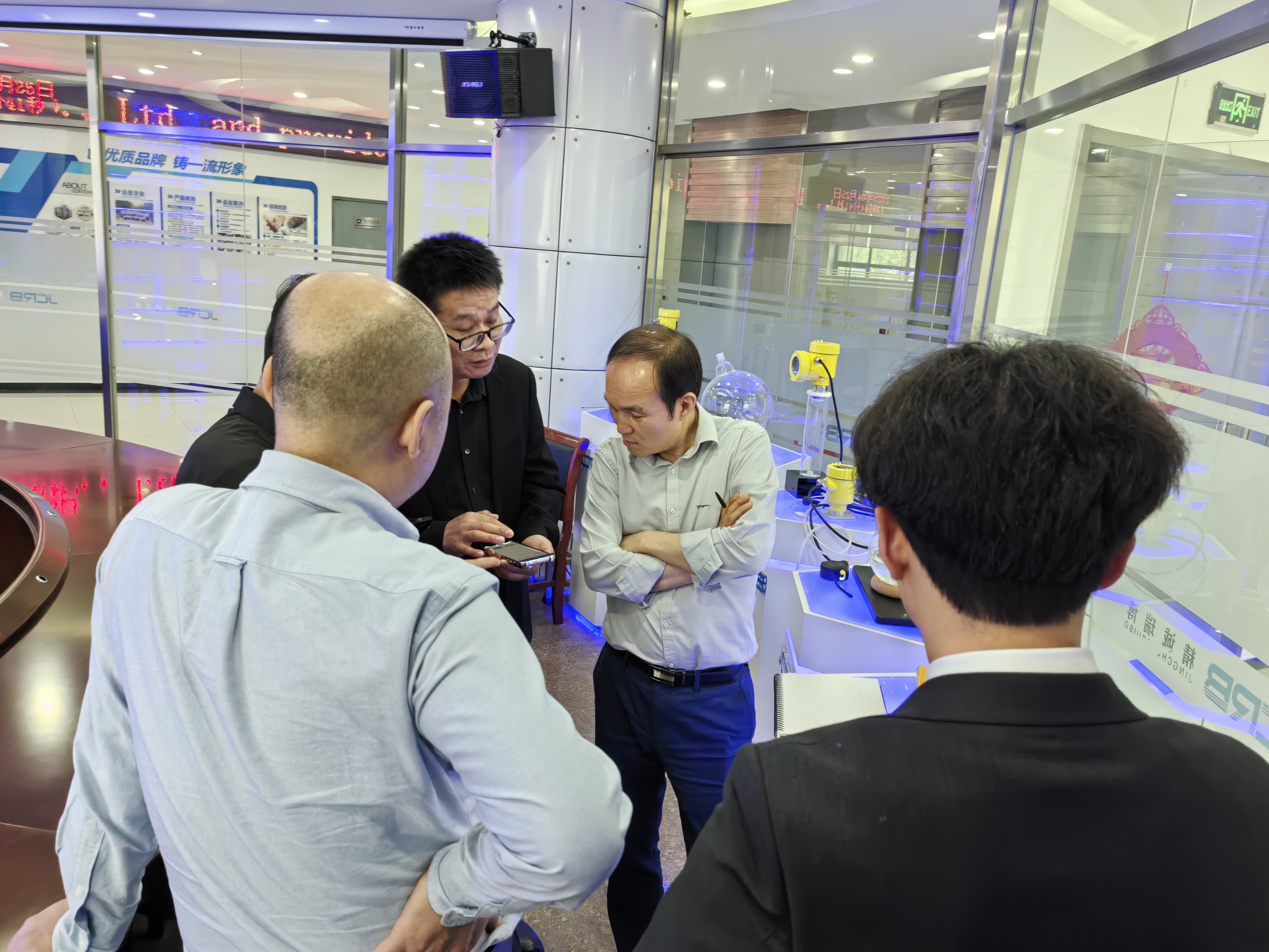 韓國客戶到訪北京精誠瑞博 開展技術(shù)交流與車間考察